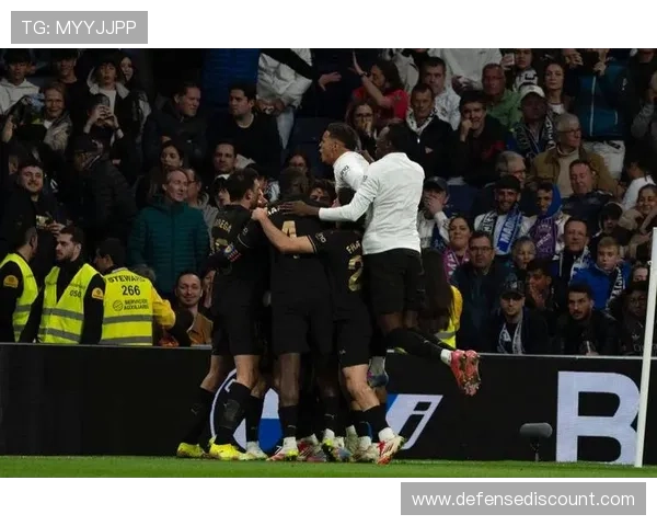 瓦伦西亚重返欧战之路：阵容结构与联赛竞争能否支持其赛季目标实现