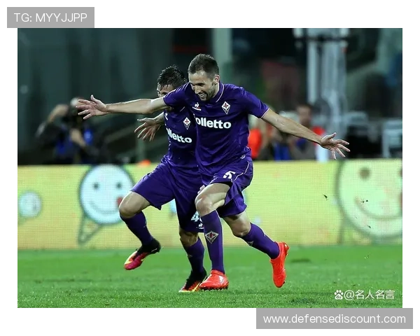 重磅！热刺内部矛盾频传，战术体系危机酝酿，昔日豪门该如何重振雄风？