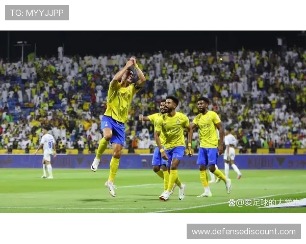 博尼法斯与顶级前锋的竞争地位分析